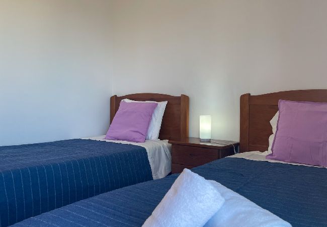 Villa em Albufeira - Moradia T3 Águia Marina, com piscina e churrasqueira  Villa em Albufeira - Moradia T3 Águia Marina, com piscina e churrasqueira