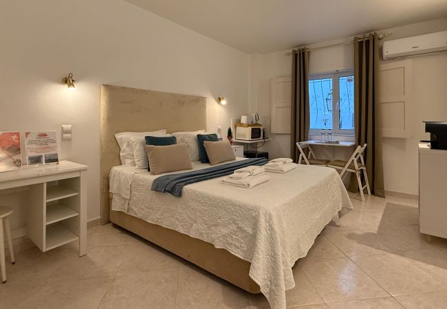 Quarto em Albufeira - Sofeelings, Quarto Praia_Piso 1, Baixa de Albufeira Quarto em Albufeira - Sofeelings, Quarto Praia_Piso 1, Baixa de Albufeira