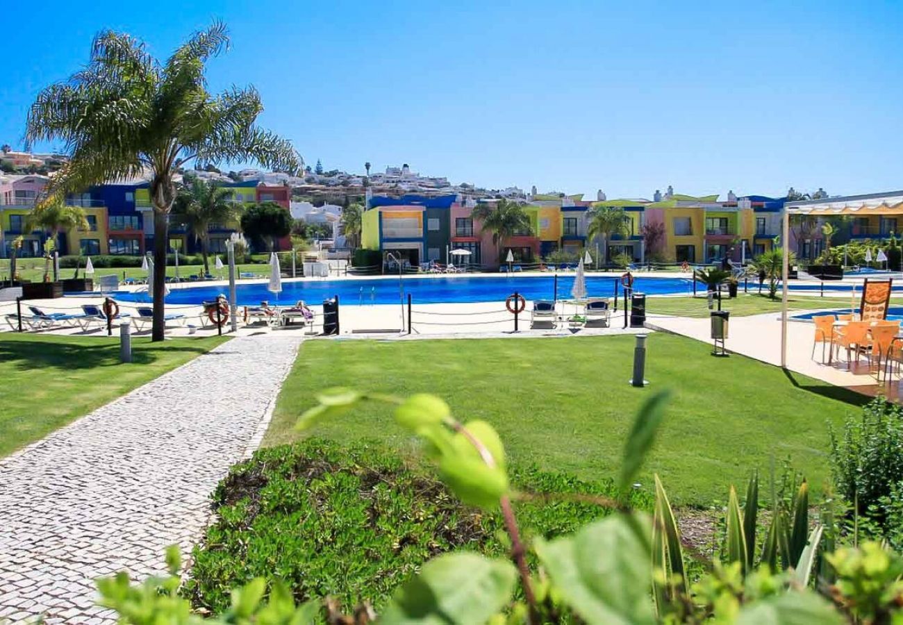 Apartamento em Albufeira - Apartamentos da Orada, T1-A_122, na Marina de Albufeira, junto à praia de São Rafael 1,5km 