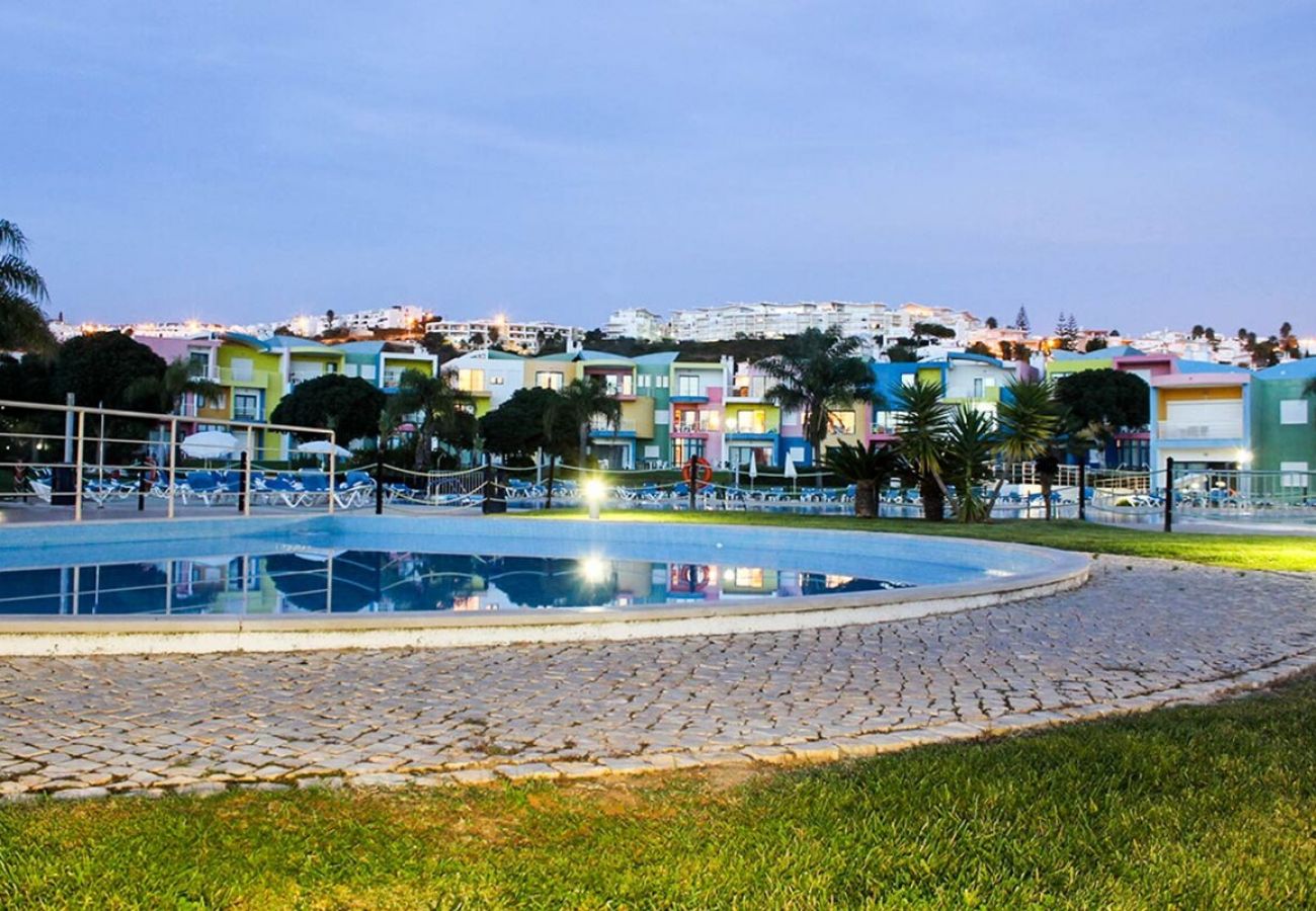 Apartamento em Albufeira - Apartamentos da Orada, T1-A_122, na Marina de Albufeira, junto à praia de São Rafael 1,5km 