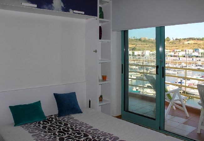 Apartamento em Albufeira - Apartamentos Costa de Ouro T2-Marina de Albufeira  Apartamento em Albufeira - Apartamentos Costa de Ouro T2-Marina de Albufeira