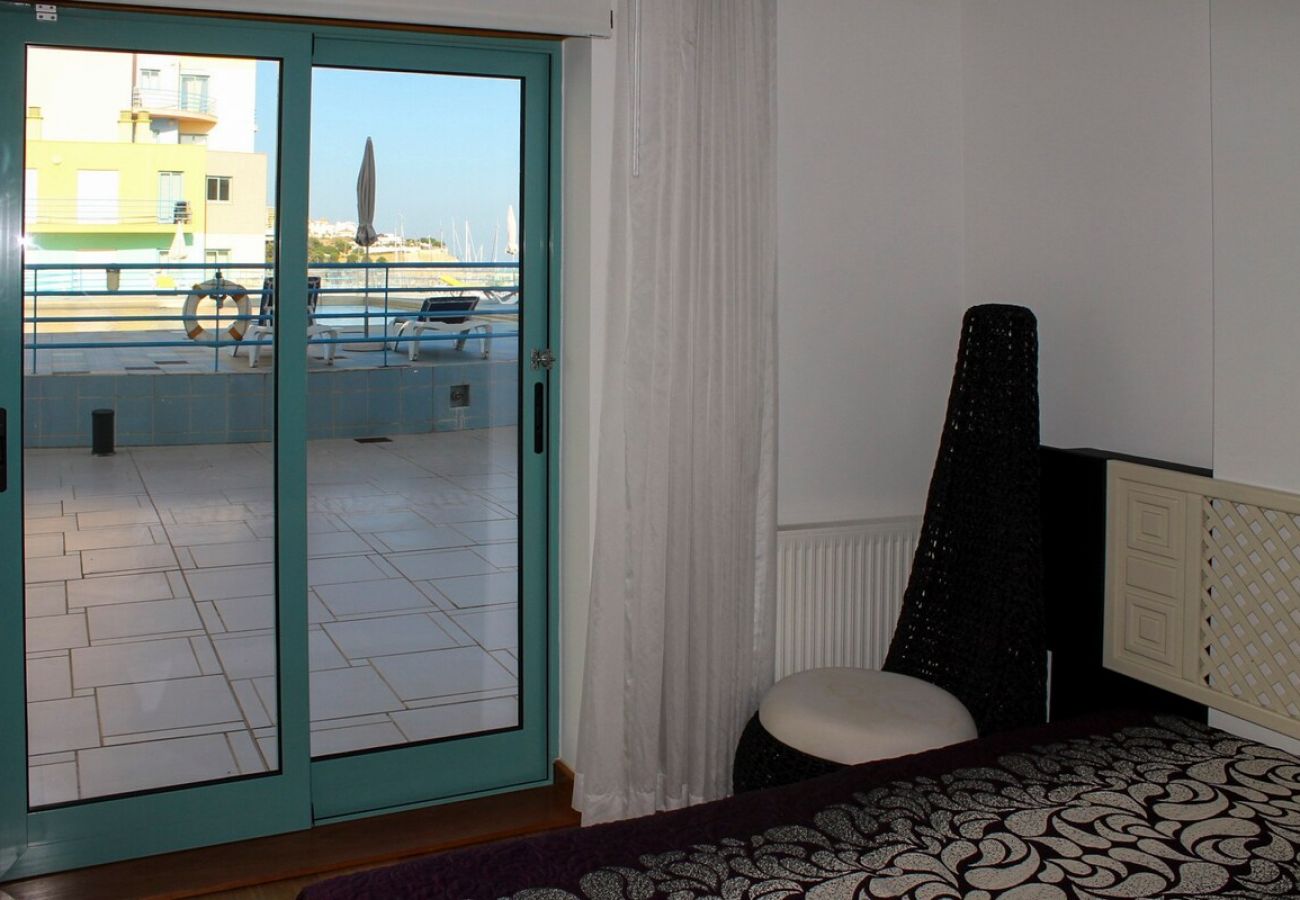 Apartamento em Albufeira - Apartamentos Costa de Ouro T2-Marina de Albufeira 