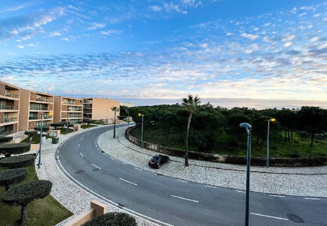 Apartamento em Albufeira - Herdade dos Salgados,T3, 11B-2A,Vila das Lagoas  Apartamento em Albufeira - Herdade dos Salgados,T3, 11B-2A,Vila das Lagoas