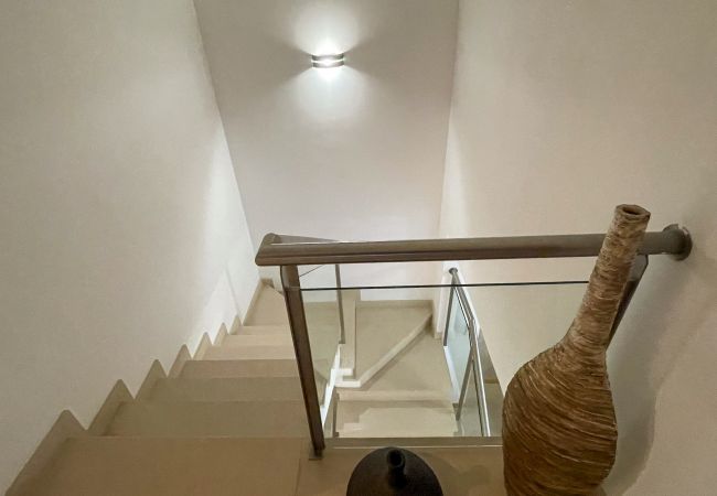 Casa geminada em Albufeira - Cerro de Águia, Albufeira, Moradia T2 c/ piscina Casa geminada em Albufeira - Cerro de Águia, Albufeira, Moradia T2 c/ piscina