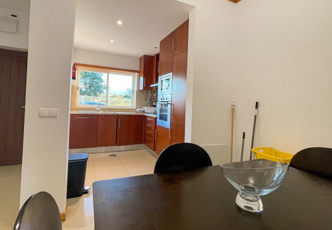 Casa geminada em Albufeira - Cerro de Águia, Albufeira, Moradia T2 c/ piscina Casa geminada em Albufeira - Cerro de Águia, Albufeira, Moradia T2 c/ piscina