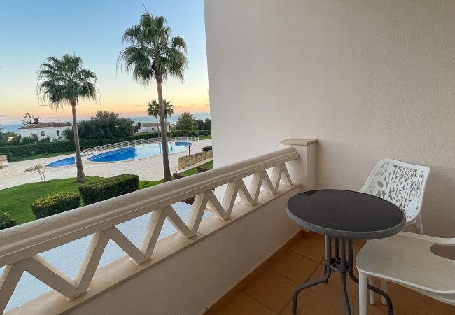 Casa geminada em Albufeira - Cerro de Águia, Albufeira, Moradia T2 c/ piscina Casa geminada em Albufeira - Cerro de Águia, Albufeira, Moradia T2 c/ piscina