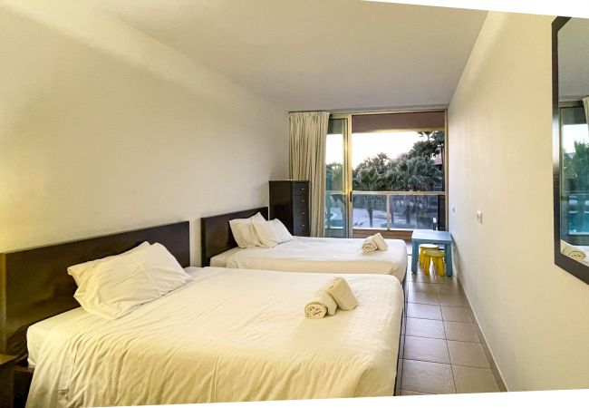 Apartamento em Albufeira - Herdade dos Salgados, T3-8C_1B, Vila das Lagoas, Albufeira Apartamento em Albufeira - Herdade dos Salgados, T3-8C_1B, Vila das Lagoas, Albufeira