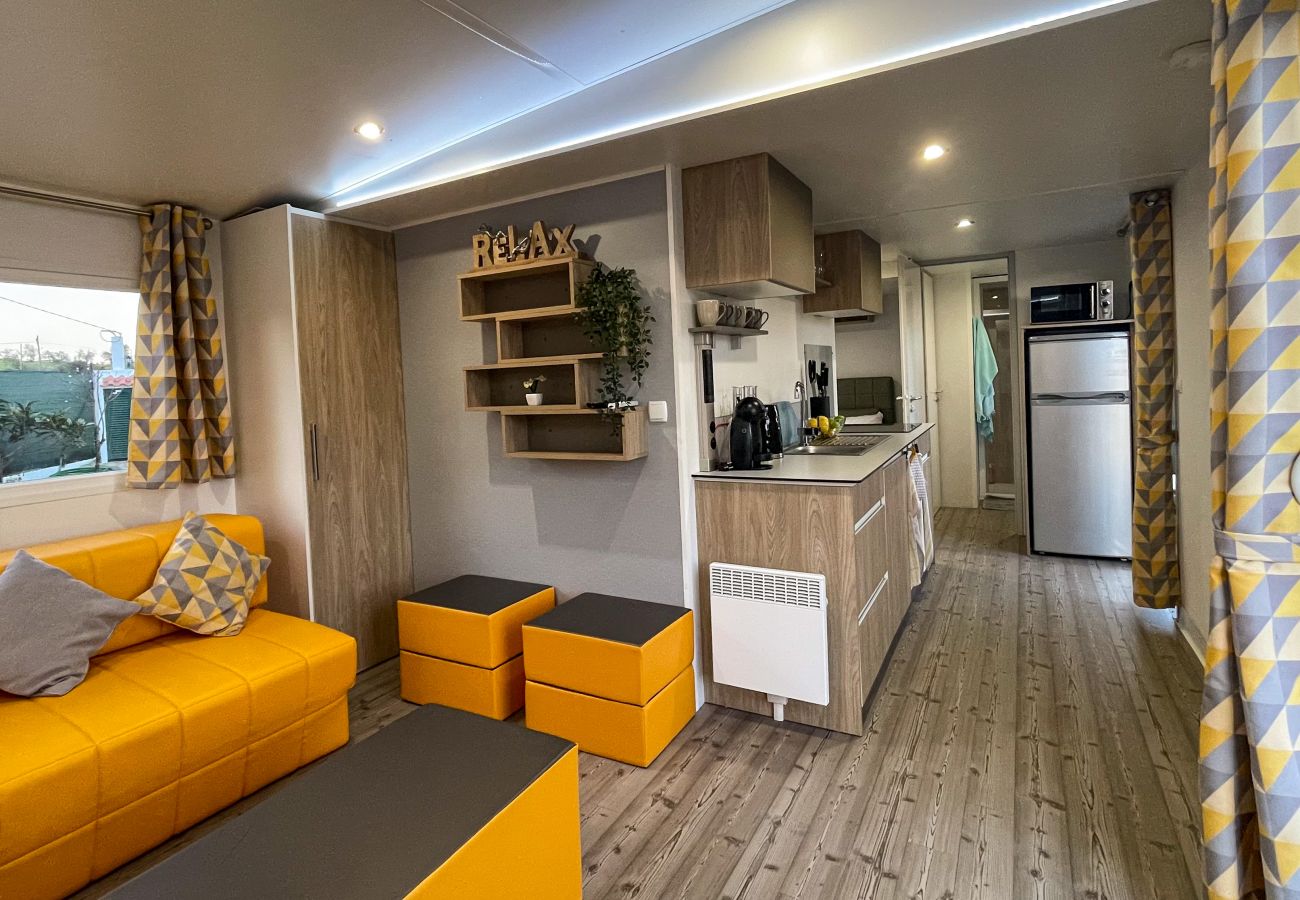 Casa rural em Albufeira - Casa Amarela - Alojamento Rural em Casa Modular
