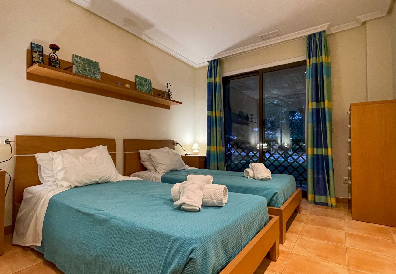 Apartamento em Albufeira - Apartamento T2, Praia da Falésia, Albufeira