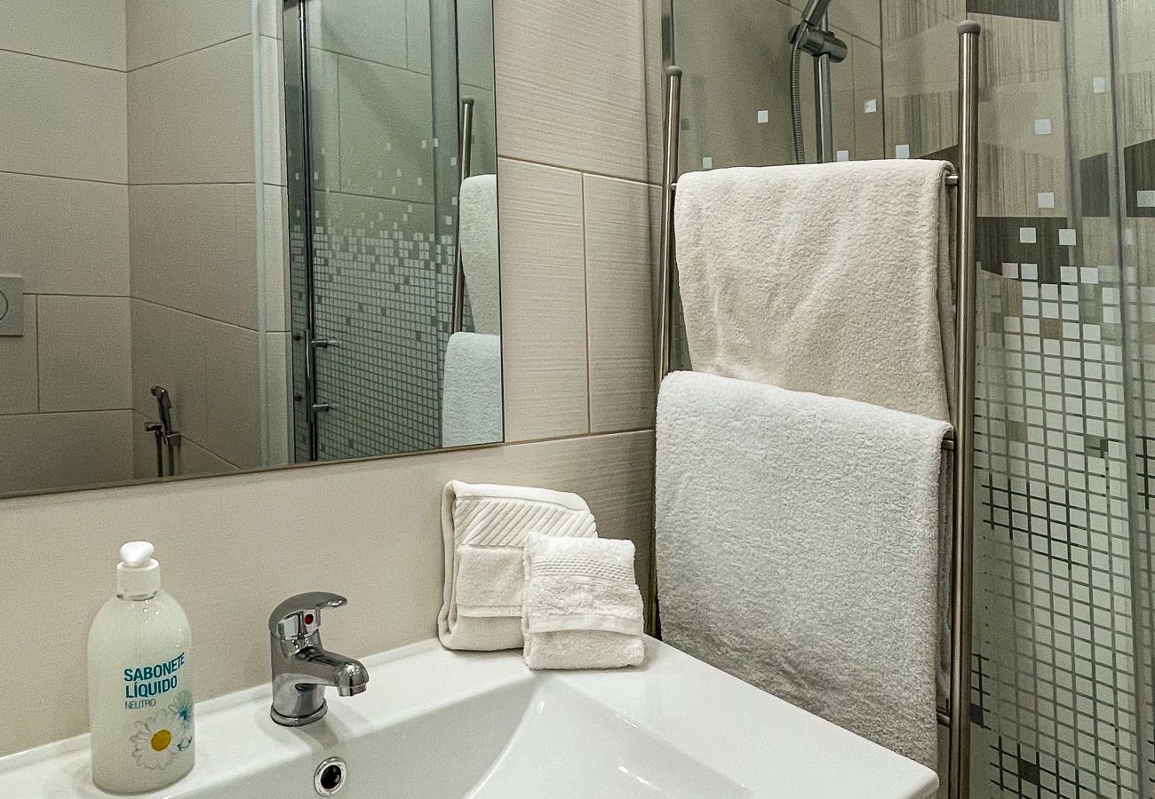 Apartamento em Albufeira - Apartamento T1, Arcos, Baixa de Albufeira, 150m da Praia do Túnel 
