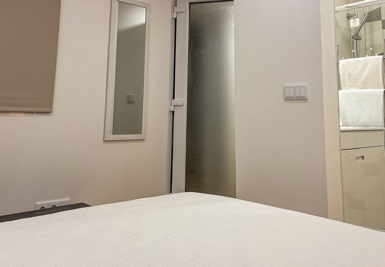 Apartamento em Albufeira - Apartamento T1, Arcos, Baixa de Albufeira, 150m da Praia do Túnel 
