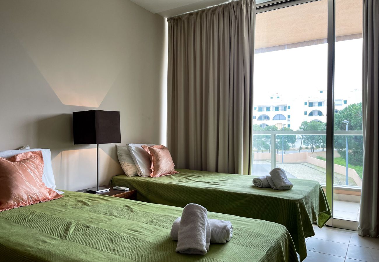 Apartamento em Albufeira - Herdade dos Salgados, T2-9A_2C, Vila das Lagoas, Albufeira