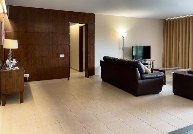 Apartamento em Albufeira - Herdade dos Salgados, T2-9A_2B, Vila das Lagoas, Albufeira Apartamento em Albufeira - Herdade dos Salgados, T2-9A_2B, Vila das Lagoas, Albufeira