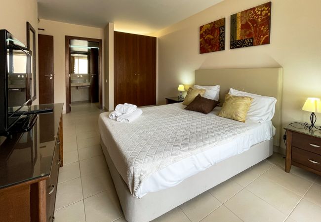 Apartamento em Albufeira - Herdade dos Salgados, T2-9A_2B, Vila das Lagoas, Albufeira Apartamento em Albufeira - Herdade dos Salgados, T2-9A_2B, Vila das Lagoas, Albufeira