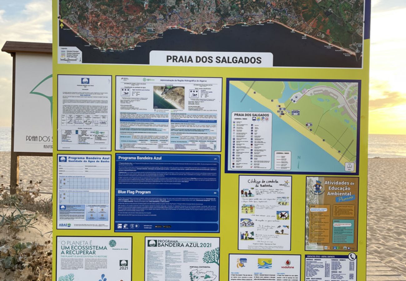 Villa em Albufeira -  Vivenda Catavento V5 Piscina e 100mt Praia da Galé