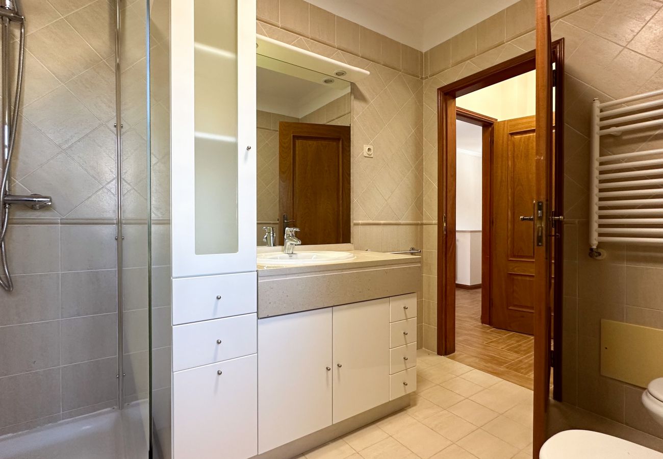 Villa em Albufeira -  Vivenda Catavento V5 Piscina e 100mt Praia da Galé