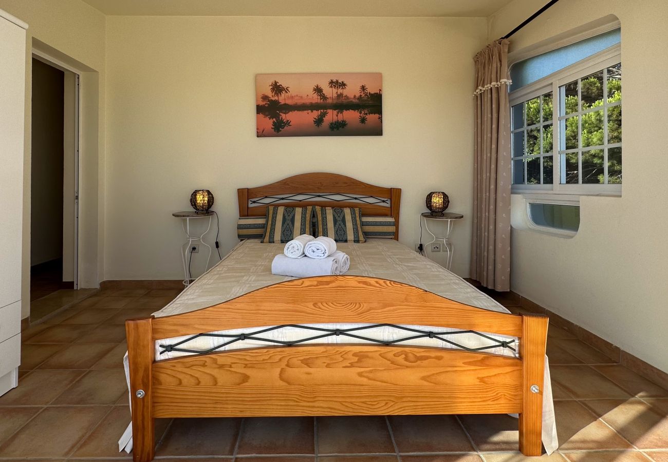 Villa em Albufeira -  Vivenda Catavento V5 Piscina e 100mt Praia da Galé