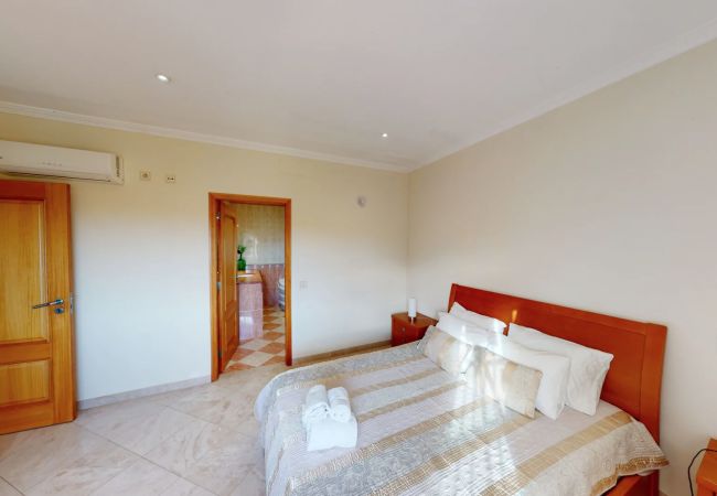 Villa em Albufeira - Villa Sao Miguel  V4 Villa em Albufeira - Villa Sao Miguel  V4