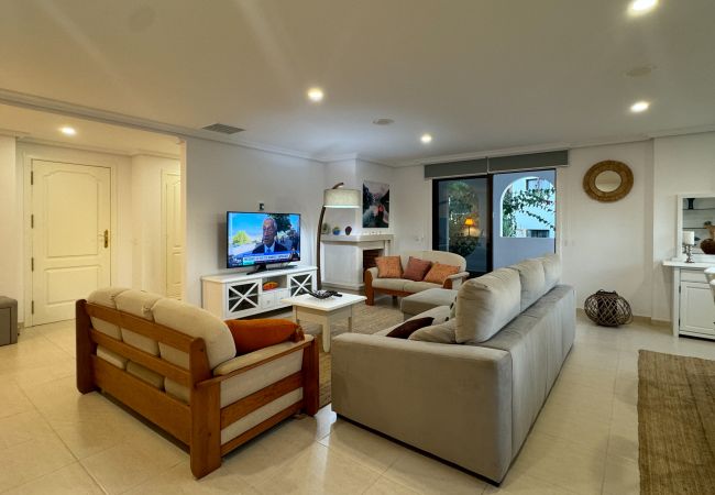 Apartamento em Albufeira - Apartamento T2, Praia da Falésia 1C, Albufeira Apartamento em Albufeira - Apartamento T2, Praia da Falésia 1C, Albufeira