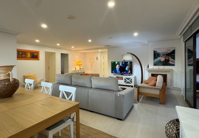 Apartamento em Albufeira - Apartamento T2, Praia da Falésia 1C, Albufeira Apartamento em Albufeira - Apartamento T2, Praia da Falésia 1C, Albufeira