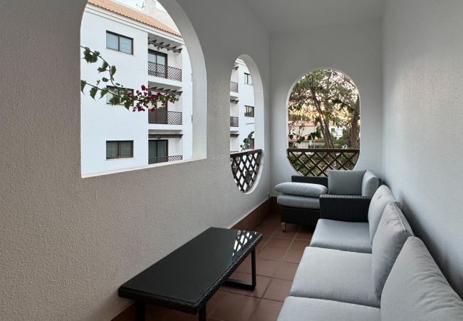 Apartamento em Albufeira - Apartamento T2, Praia da Falésia 1C, Albufeira Apartamento em Albufeira - Apartamento T2, Praia da Falésia 1C, Albufeira