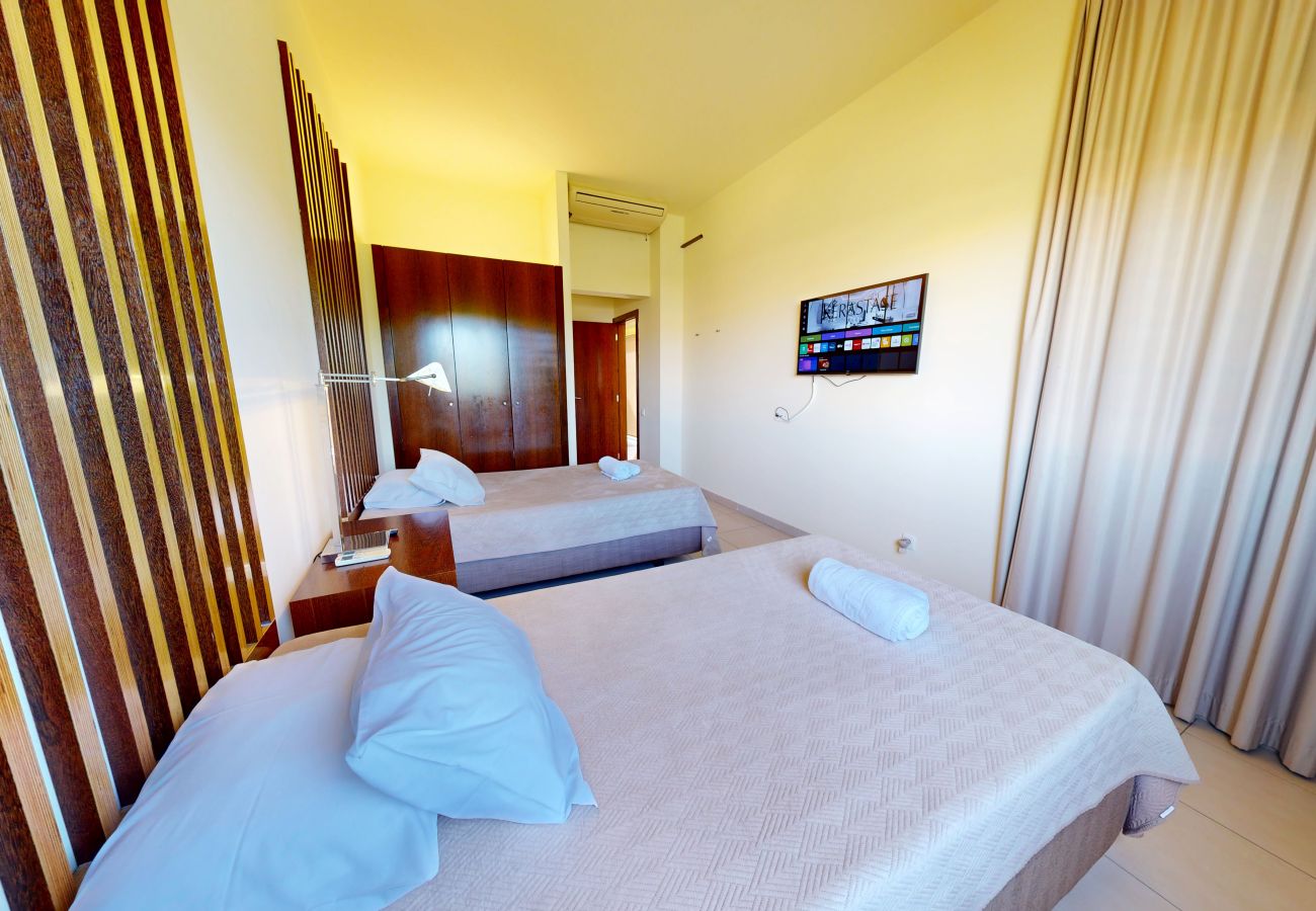 Villa em Albufeira - Herdade dos Salgados, Villa V3 com Piscina Privada