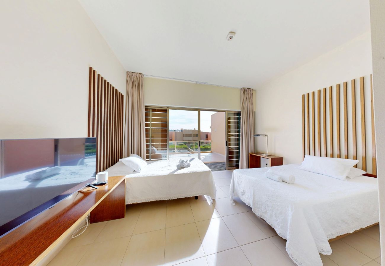 Villa em Albufeira - Herdade dos Salgados, Villa V3 com Piscina Privada