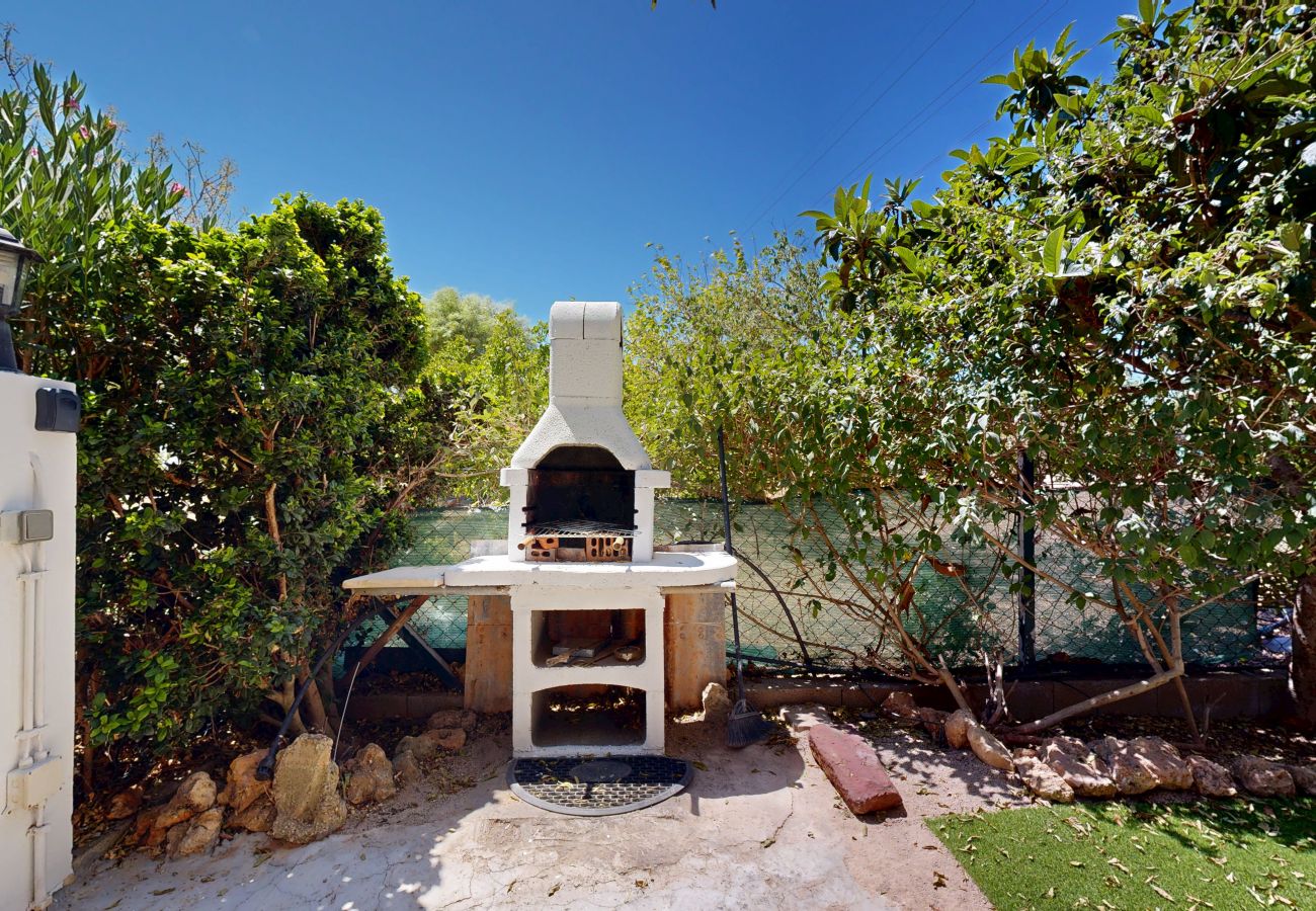 Alojamento de turismo rural em Guia - Quinta Casalinho - T2 Amendoeira