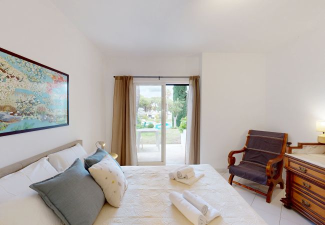 Casa geminada em Albufeira - Villa V4 Balaia, Praia Maria Luisa Casa geminada em Albufeira - Villa V4 Balaia, Praia Maria Luisa