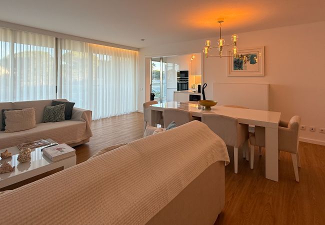 Apartamento em Albufeira - Herdade dos Salgados, T3 8B-1B, Vila das Lagoas Apartamento em Albufeira - Herdade dos Salgados, T3 8B-1B, Vila das Lagoas