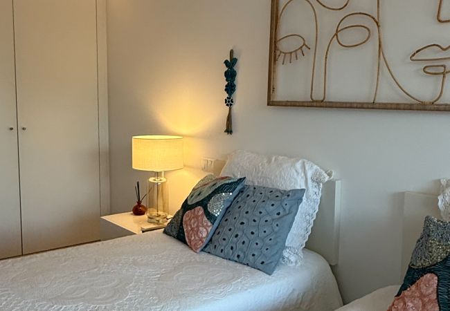 Apartamento em Albufeira - Herdade dos Salgados, T3 8B-1B, Vila das Lagoas Apartamento em Albufeira - Herdade dos Salgados, T3 8B-1B, Vila das Lagoas