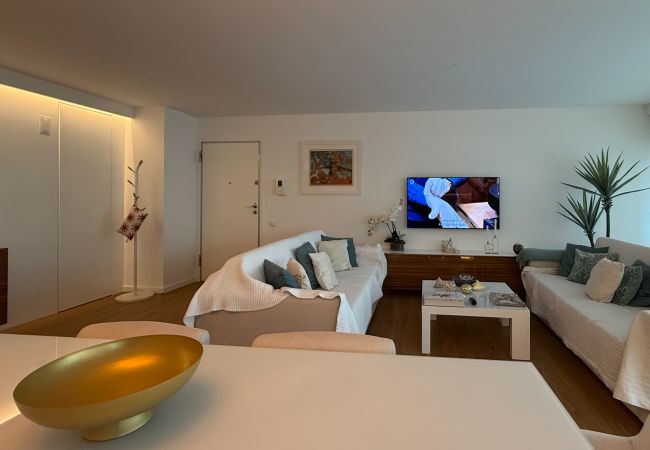 Apartamento em Albufeira - Herdade dos Salgados, T3 8B-1B, Vila das Lagoas Apartamento em Albufeira - Herdade dos Salgados, T3 8B-1B, Vila das Lagoas