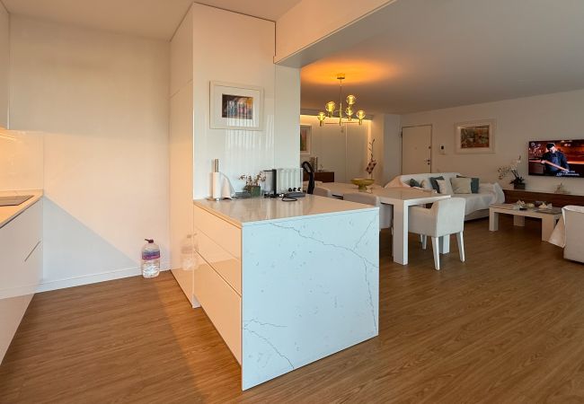 Apartamento em Albufeira - Herdade dos Salgados, T3 8B-1B, Vila das Lagoas Apartamento em Albufeira - Herdade dos Salgados, T3 8B-1B, Vila das Lagoas