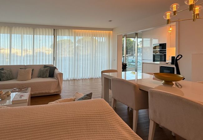 Apartamento em Albufeira - Herdade dos Salgados, T3 8B-1B, Vila das Lagoas Apartamento em Albufeira - Herdade dos Salgados, T3 8B-1B, Vila das Lagoas