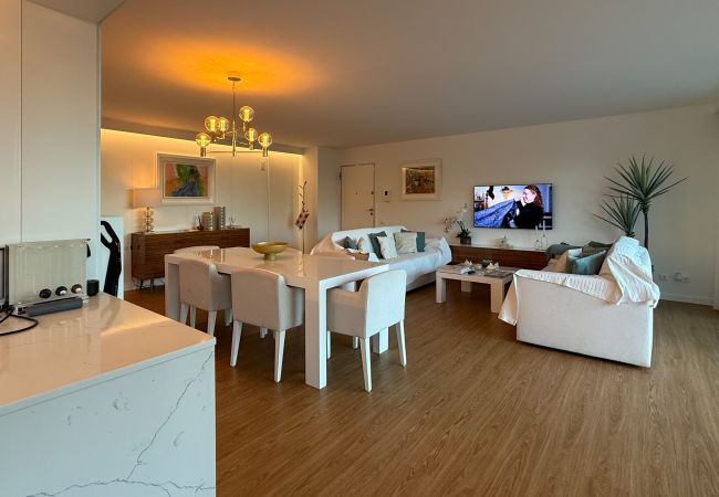 Apartamento em Albufeira - Herdade dos Salgados, T3 8B-1B, Vila das Lagoas Apartamento em Albufeira - Herdade dos Salgados, T3 8B-1B, Vila das Lagoas