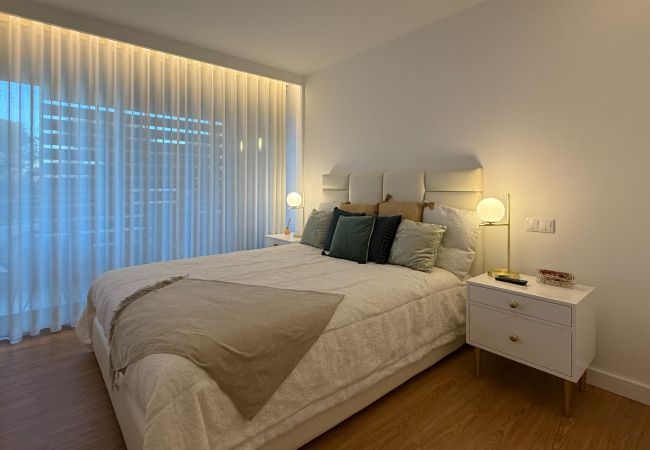 Apartamento em Albufeira - Herdade dos Salgados, T3 8B-1B, Vila das Lagoas Apartamento em Albufeira - Herdade dos Salgados, T3 8B-1B, Vila das Lagoas