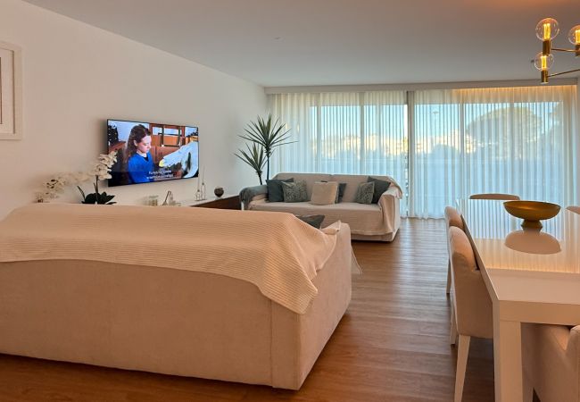 Apartamento em Albufeira - Herdade dos Salgados, T3 8B-1B, Vila das Lagoas Apartamento em Albufeira - Herdade dos Salgados, T3 8B-1B, Vila das Lagoas