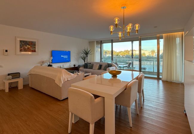 Apartamento em Albufeira - Herdade dos Salgados, T3 8B-1B, Vila das Lagoas Apartamento em Albufeira - Herdade dos Salgados, T3 8B-1B, Vila das Lagoas