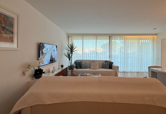 Apartamento em Albufeira - Herdade dos Salgados, T3 8B-1B, Vila das Lagoas Apartamento em Albufeira - Herdade dos Salgados, T3 8B-1B, Vila das Lagoas