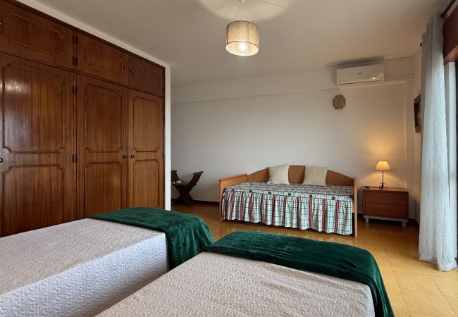 Apartamento em Albufeira - Apartamento T2 Miramar, Pateo Albufeira Apartamento em Albufeira - Apartamento T2 Miramar, Pateo Albufeira