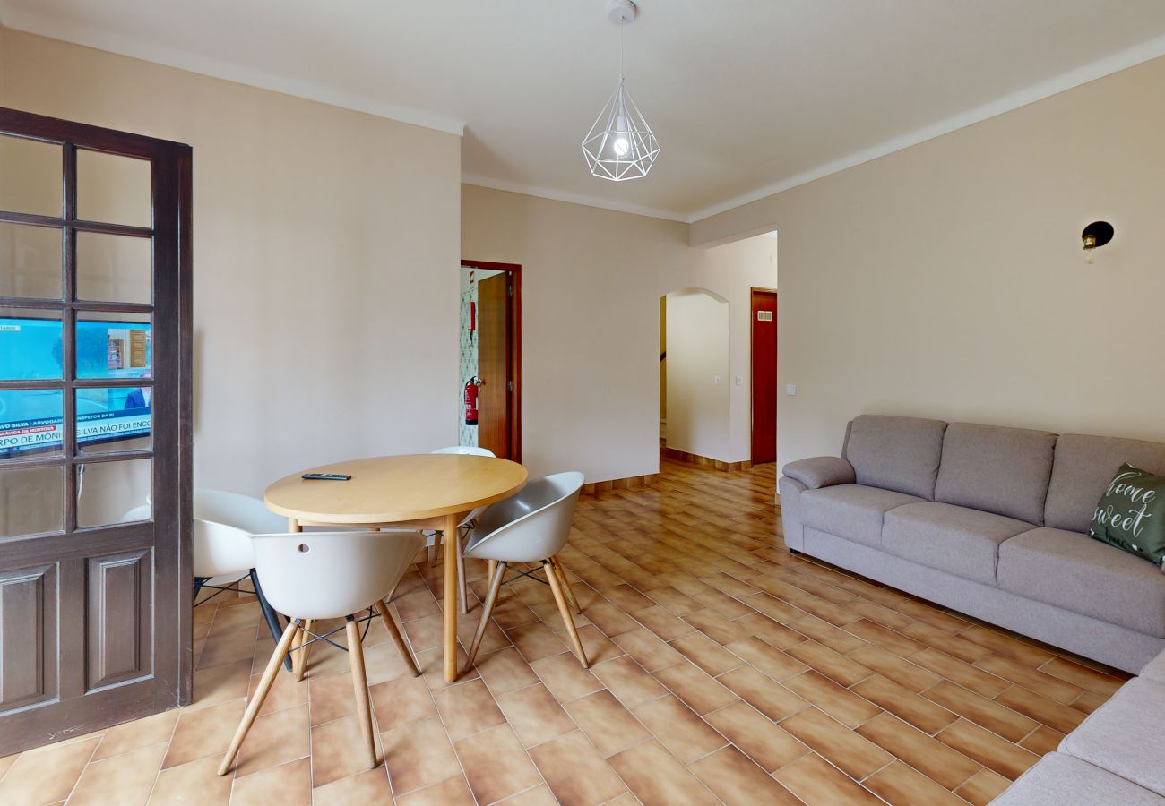 Casa geminada em Albufeira - Oura Villas V3 105