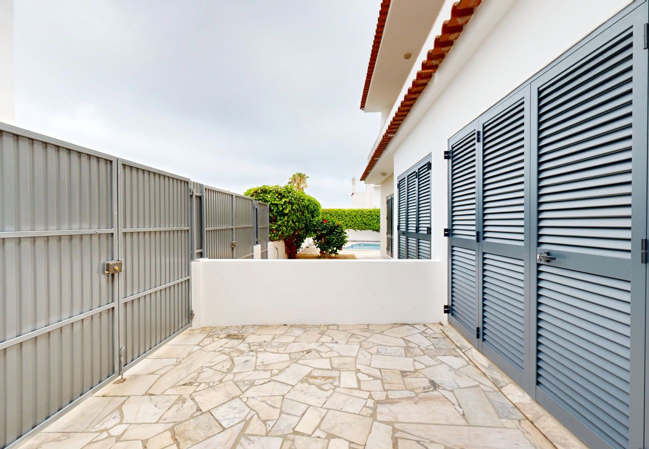 Casa geminada em Albufeira - Oura Villas V3 105