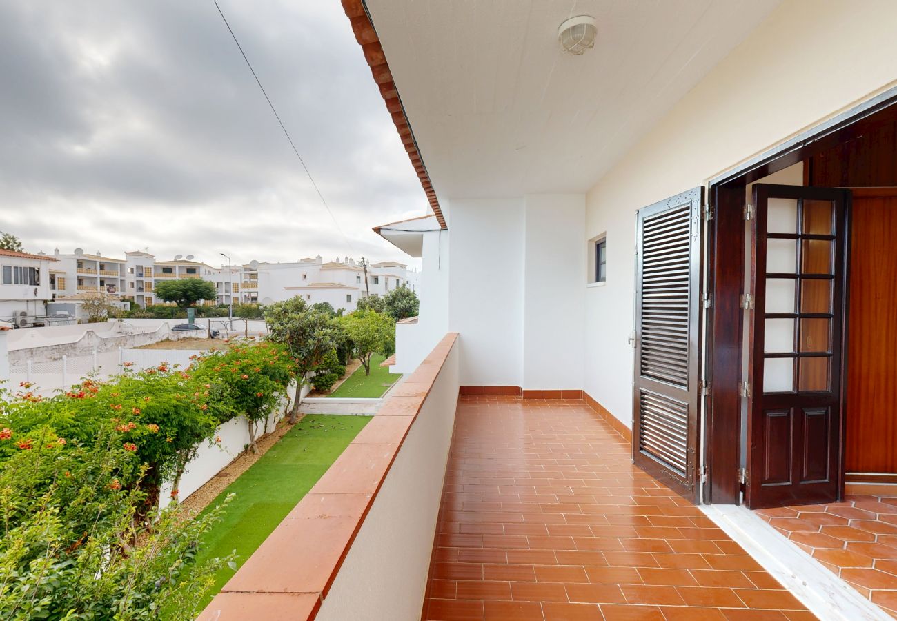Casa geminada em Albufeira - Oura Villas V3 105