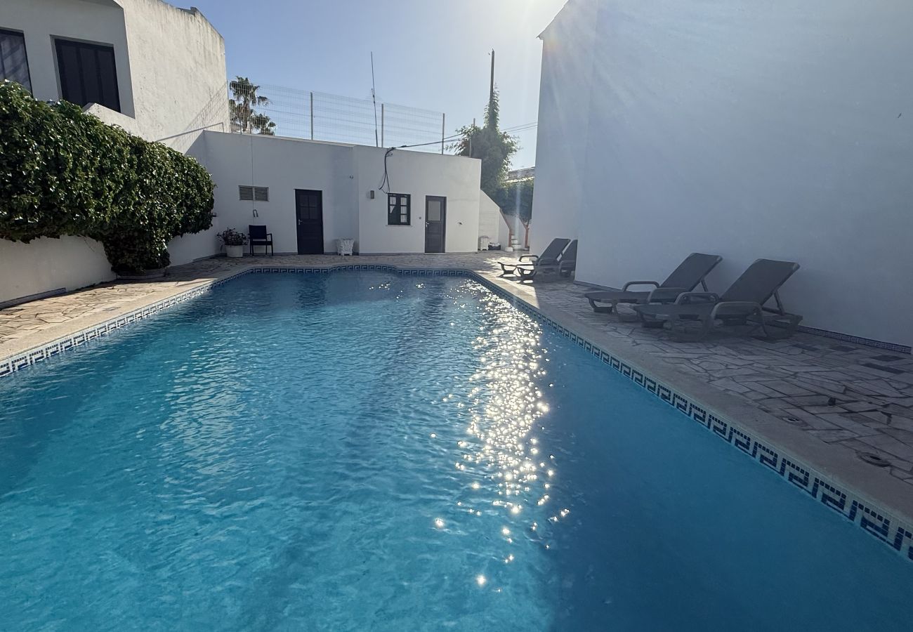 Casa geminada em Albufeira - Oura Villas V4 103