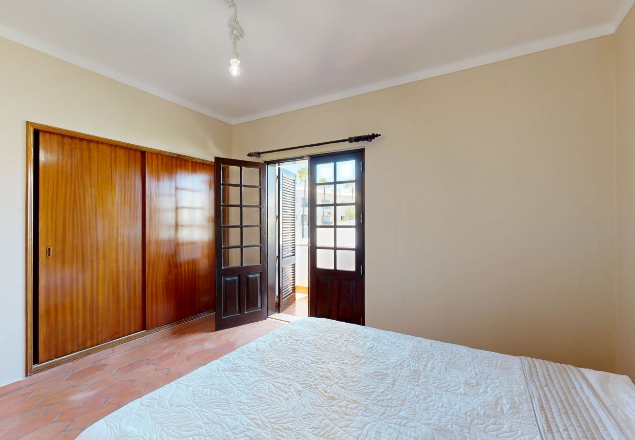Casa geminada em Albufeira - Oura Villas V4 103