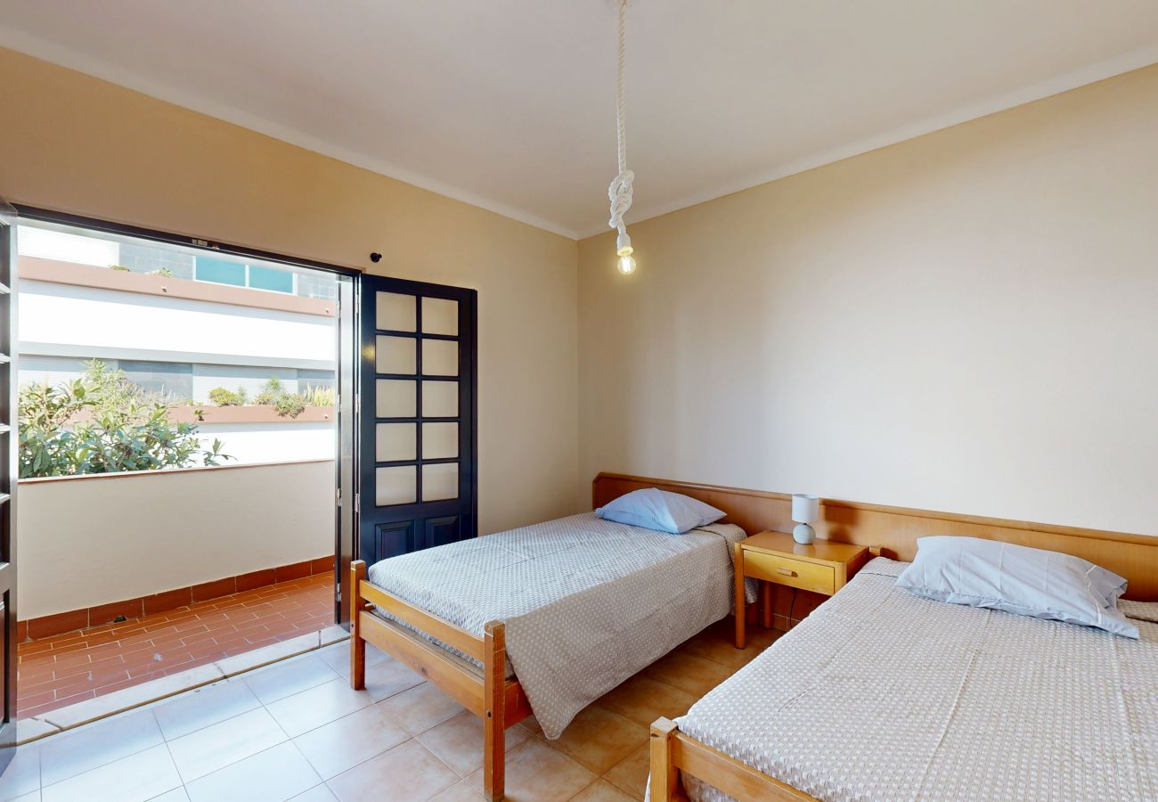 Casa geminada em Albufeira - Oura Villas V4 102
