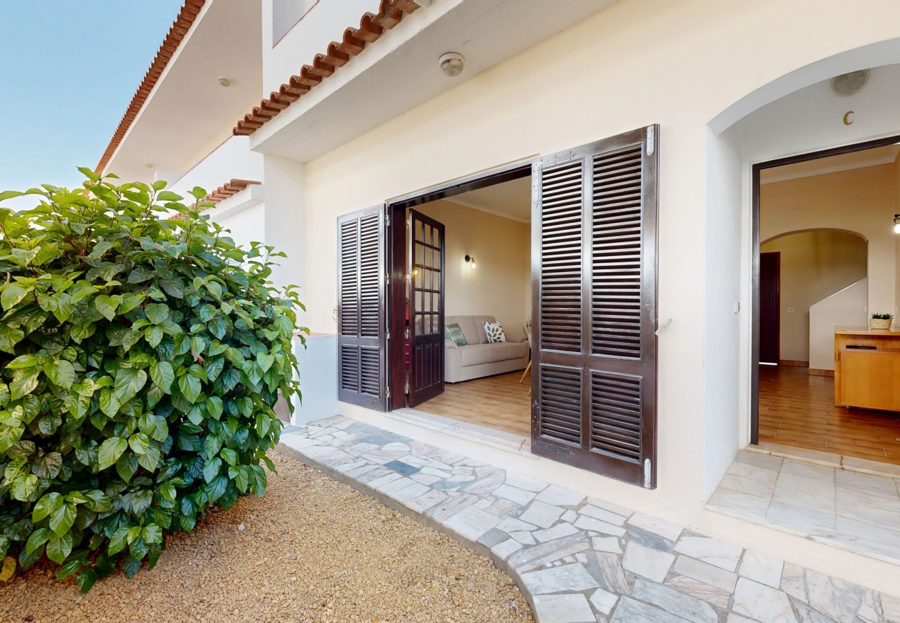 Casa geminada em Albufeira - Oura Villas V4 102