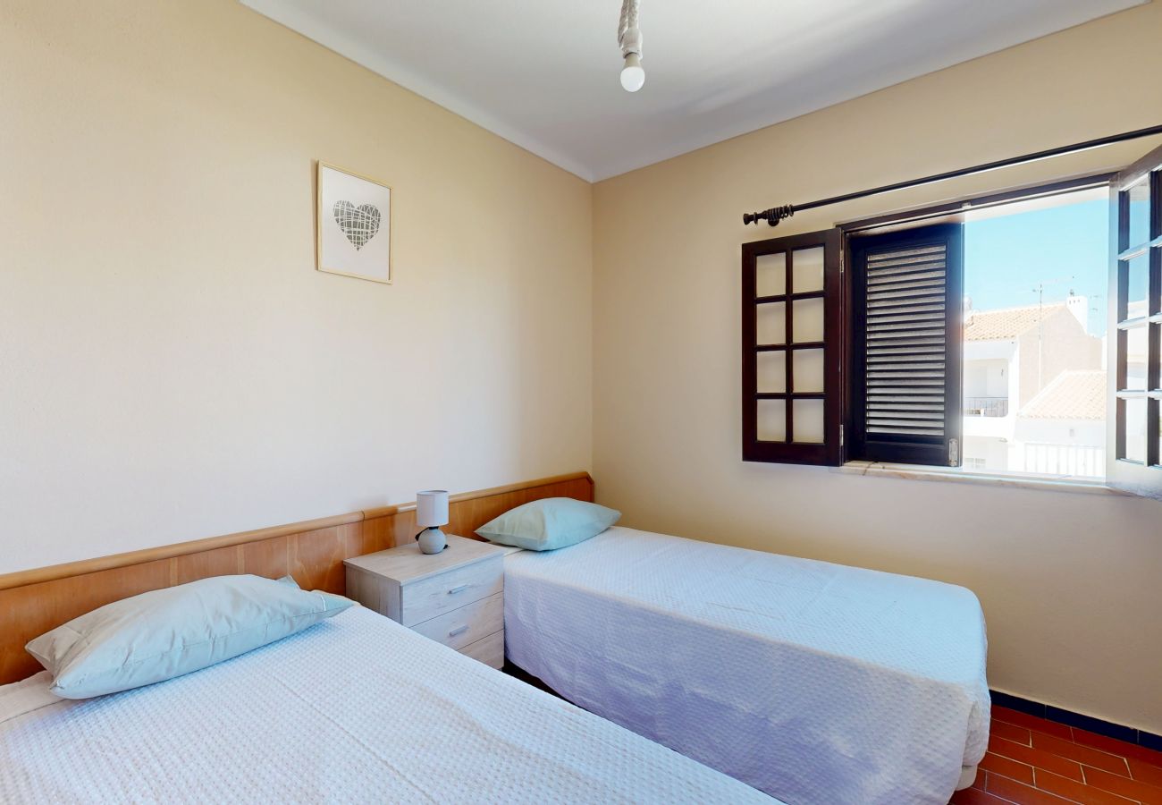 Casa geminada em Albufeira - Oura Villas V3 101