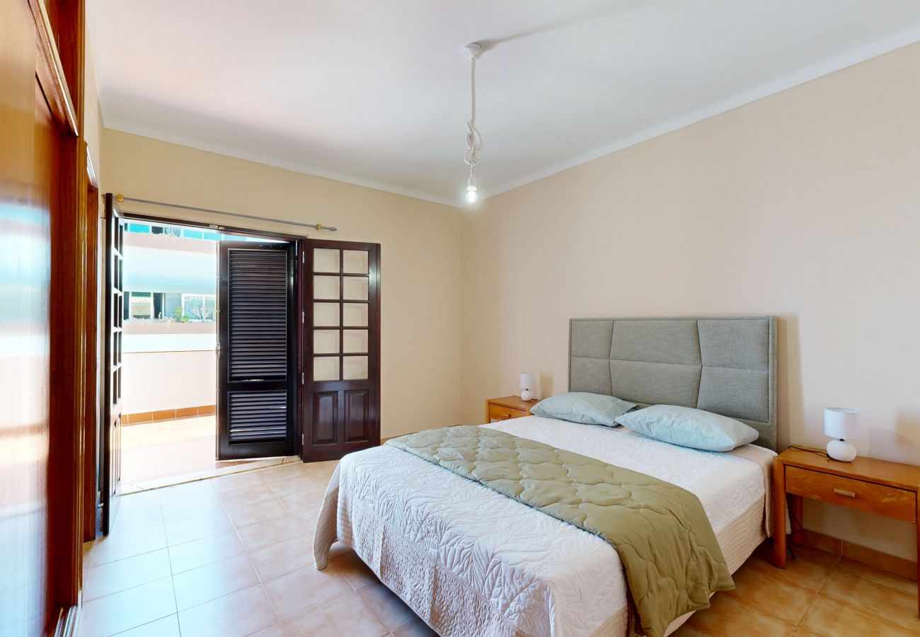 Casa geminada em Albufeira - Oura Villas V3 101