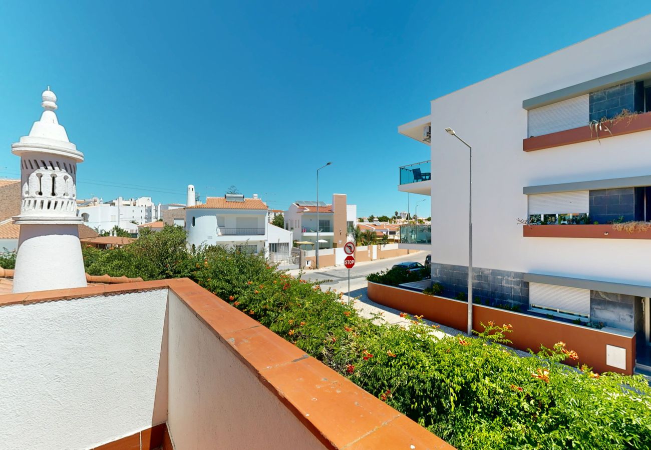 Casa geminada em Albufeira - Oura Villas V3 101